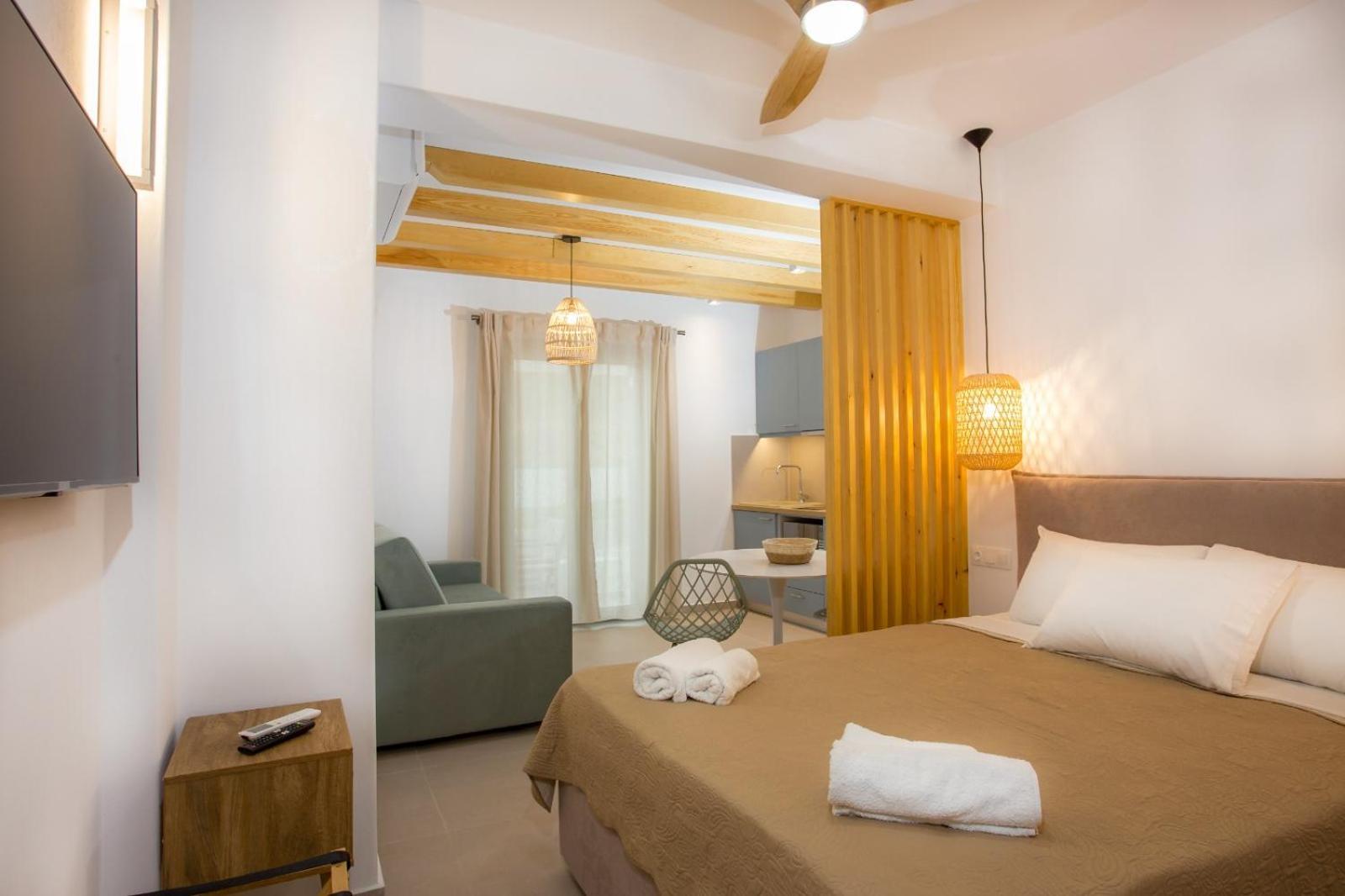 Achilli Apartments Скірос Екстер'єр фото