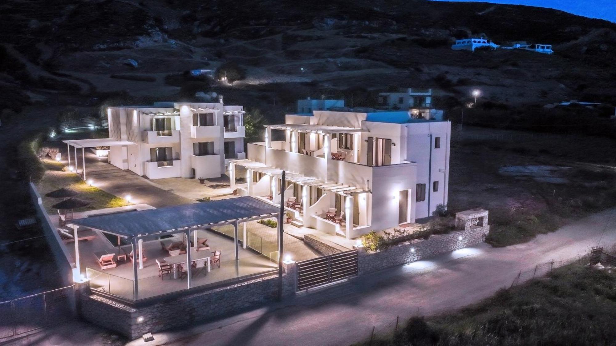 Achilli Apartments Скірос Екстер'єр фото