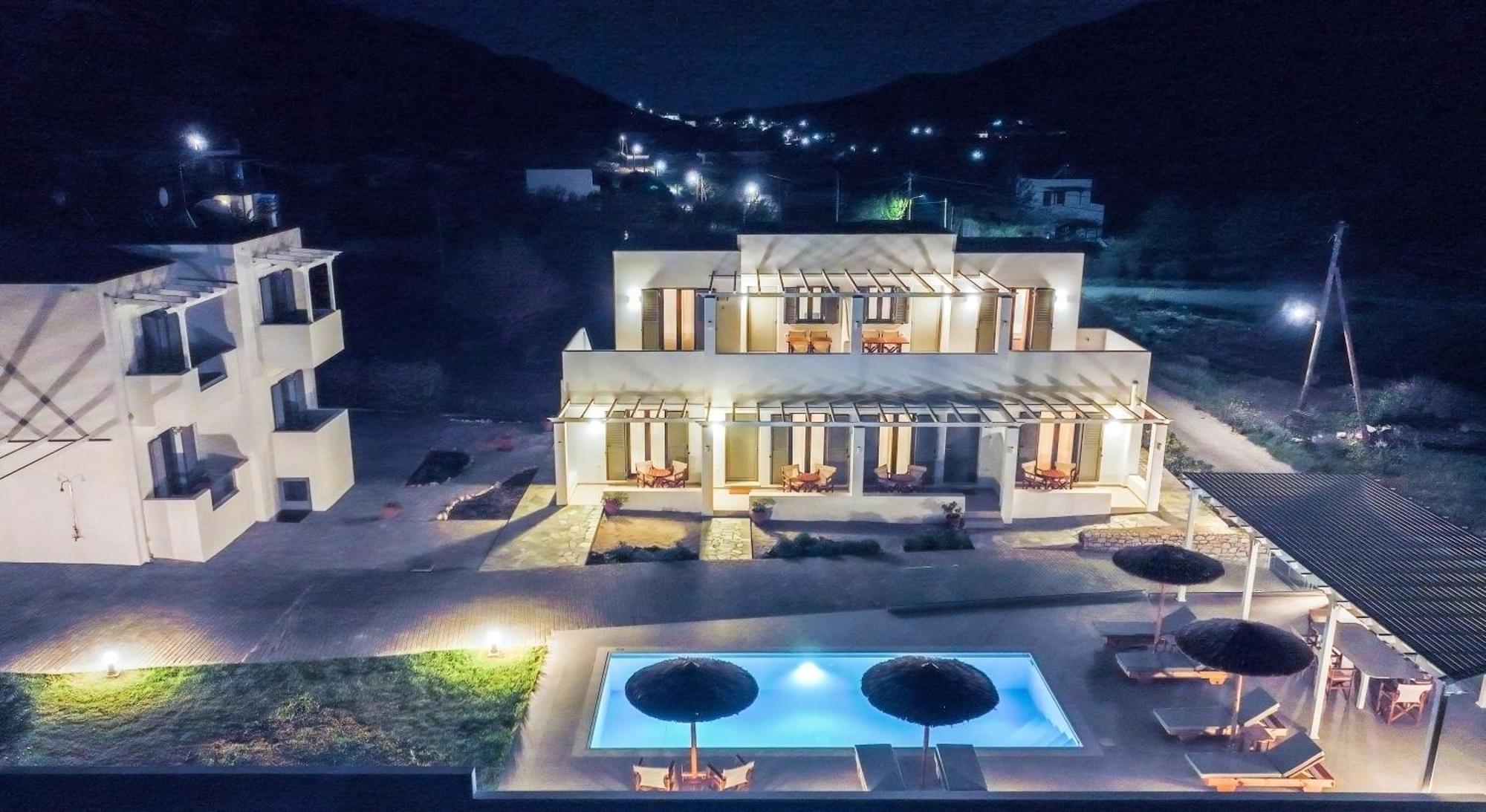 Achilli Apartments Скірос Екстер'єр фото